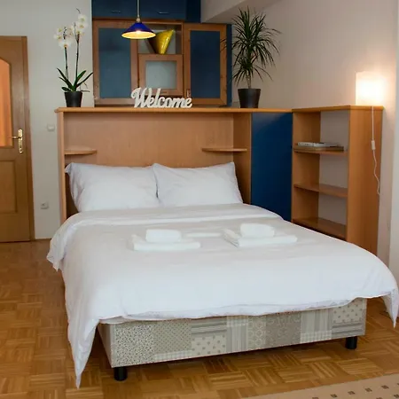 Apartman Swallow's Nest In The Old Town Center